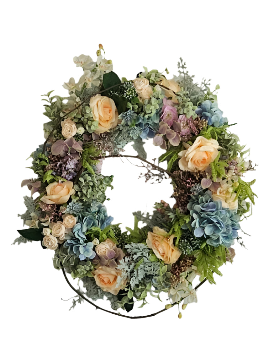 24" Everyday Wreath With Peach Roses