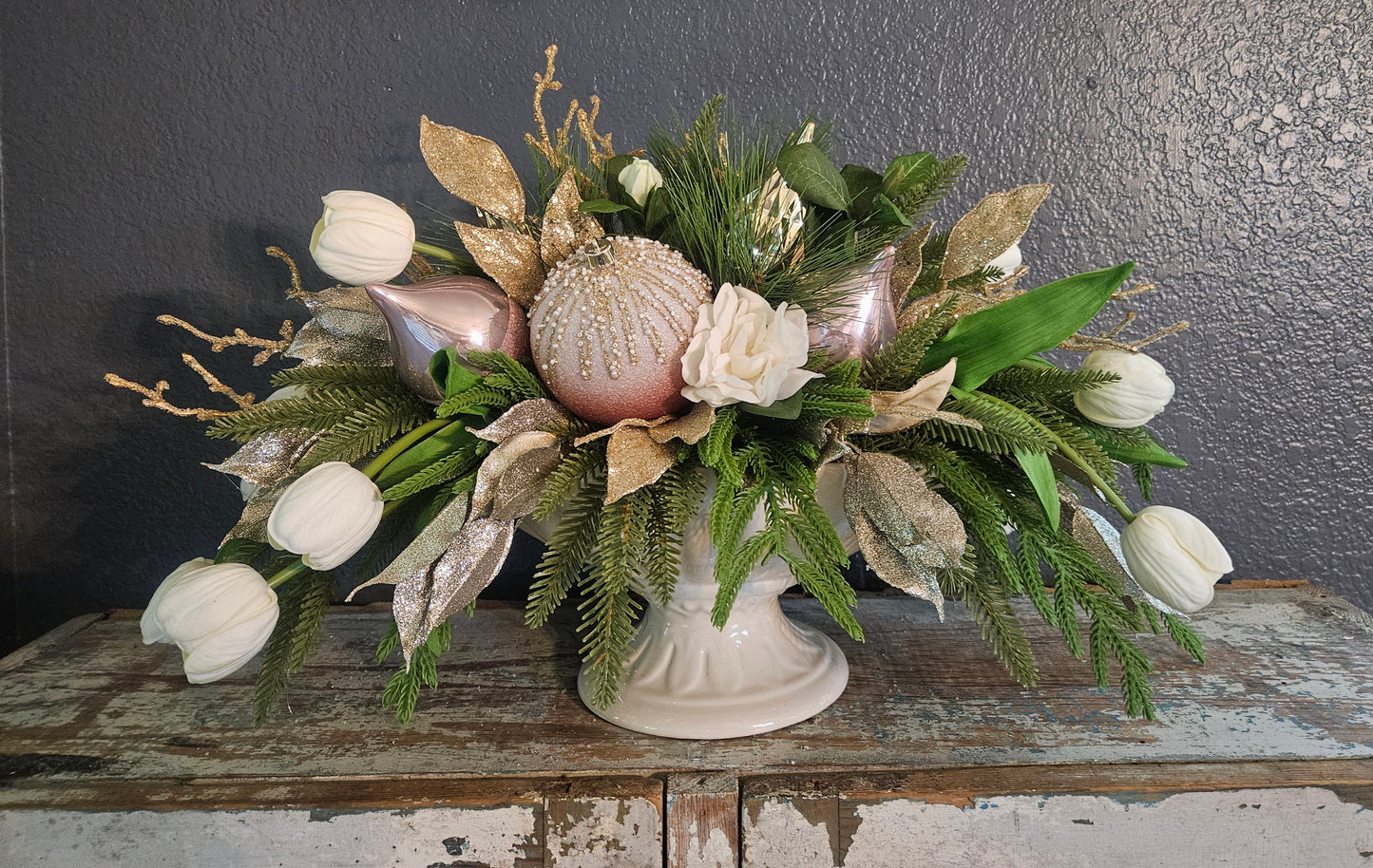 Christmas Pedestal Centerpiece