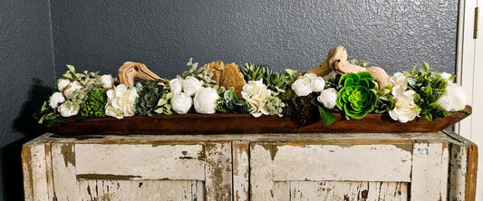 Neutral Long Slim Centerpiece