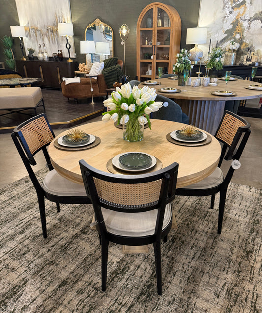 Hannah Round Dining Table 48"