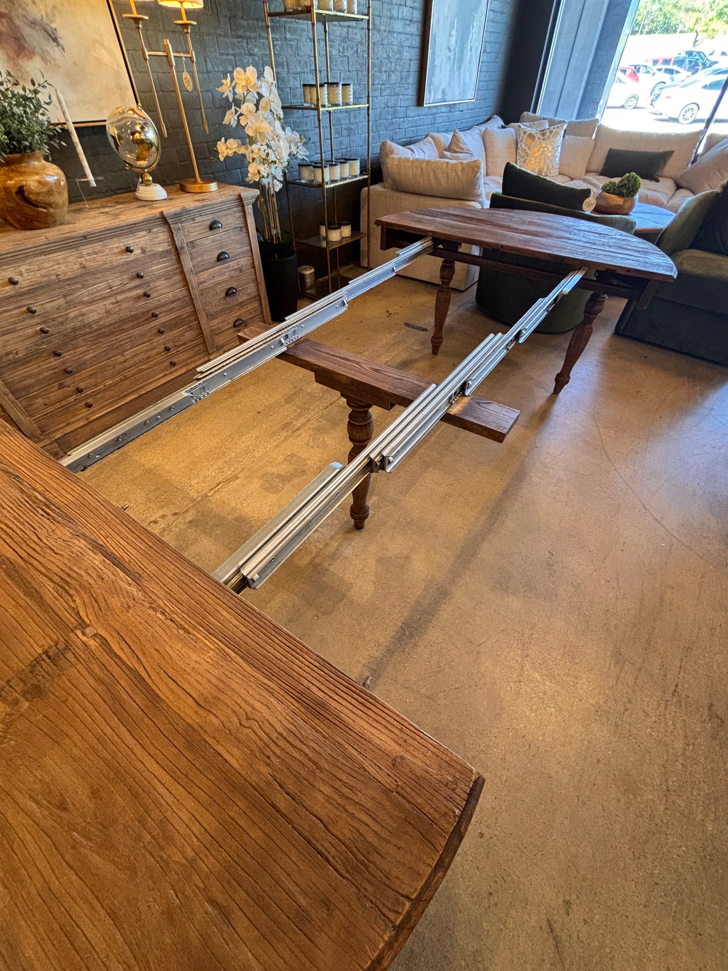 Annabelle Extension Dining Table