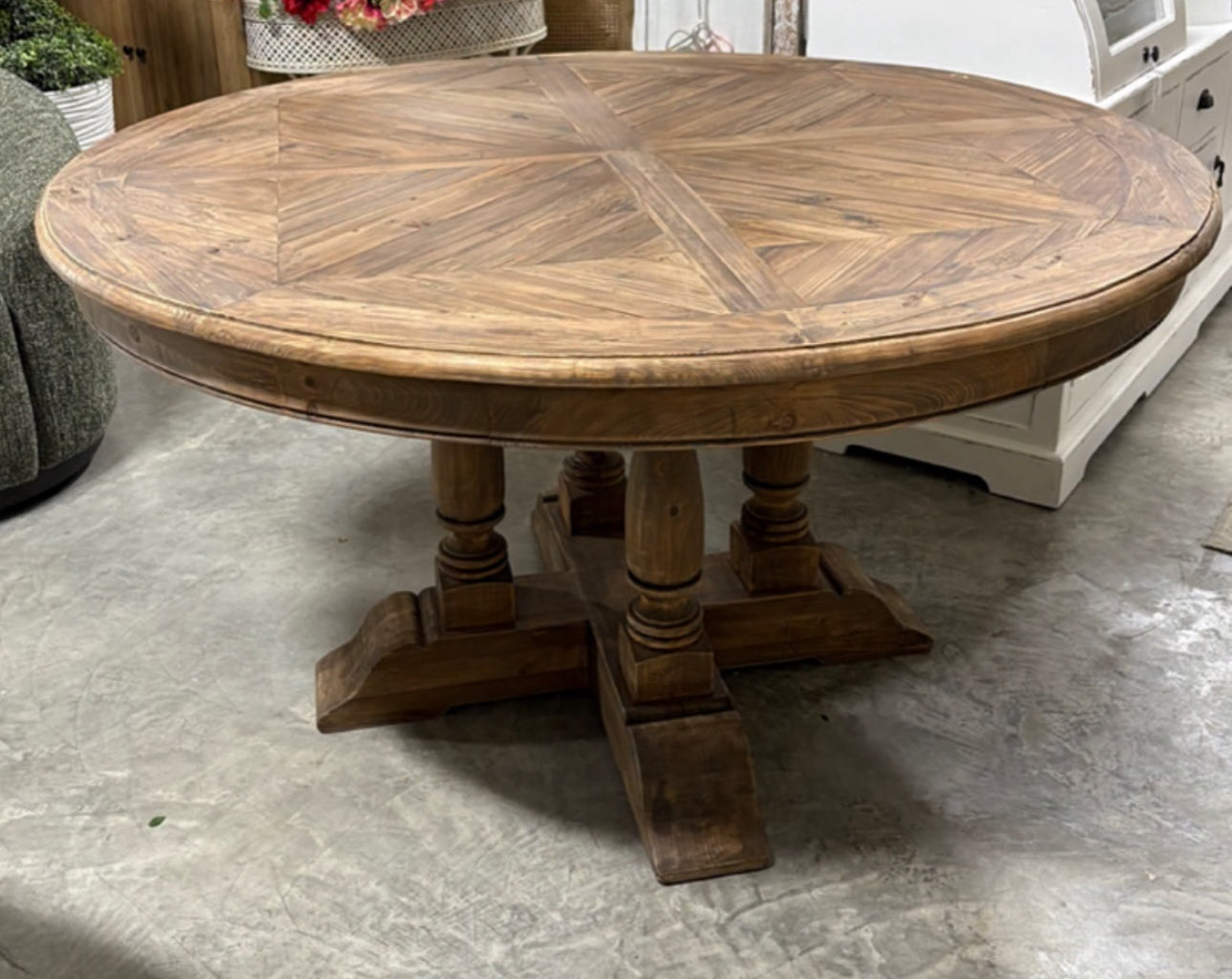 Penelope 55" Parquet Dining Table