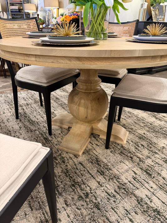 Hannah Round Dining Table 48"