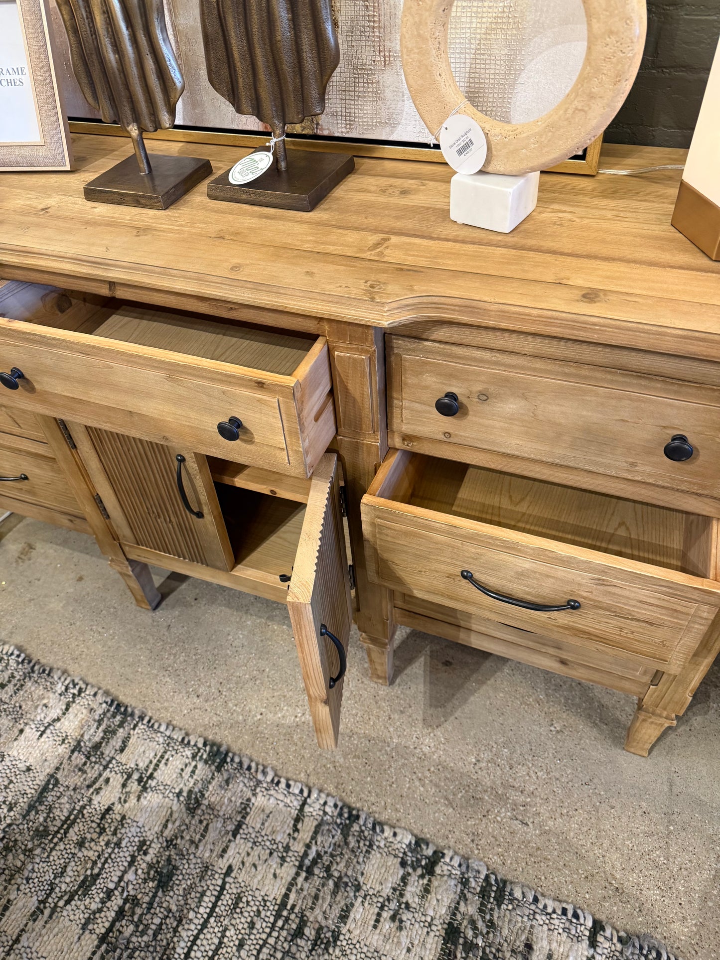 Liam Lakehouse Console (Natural)