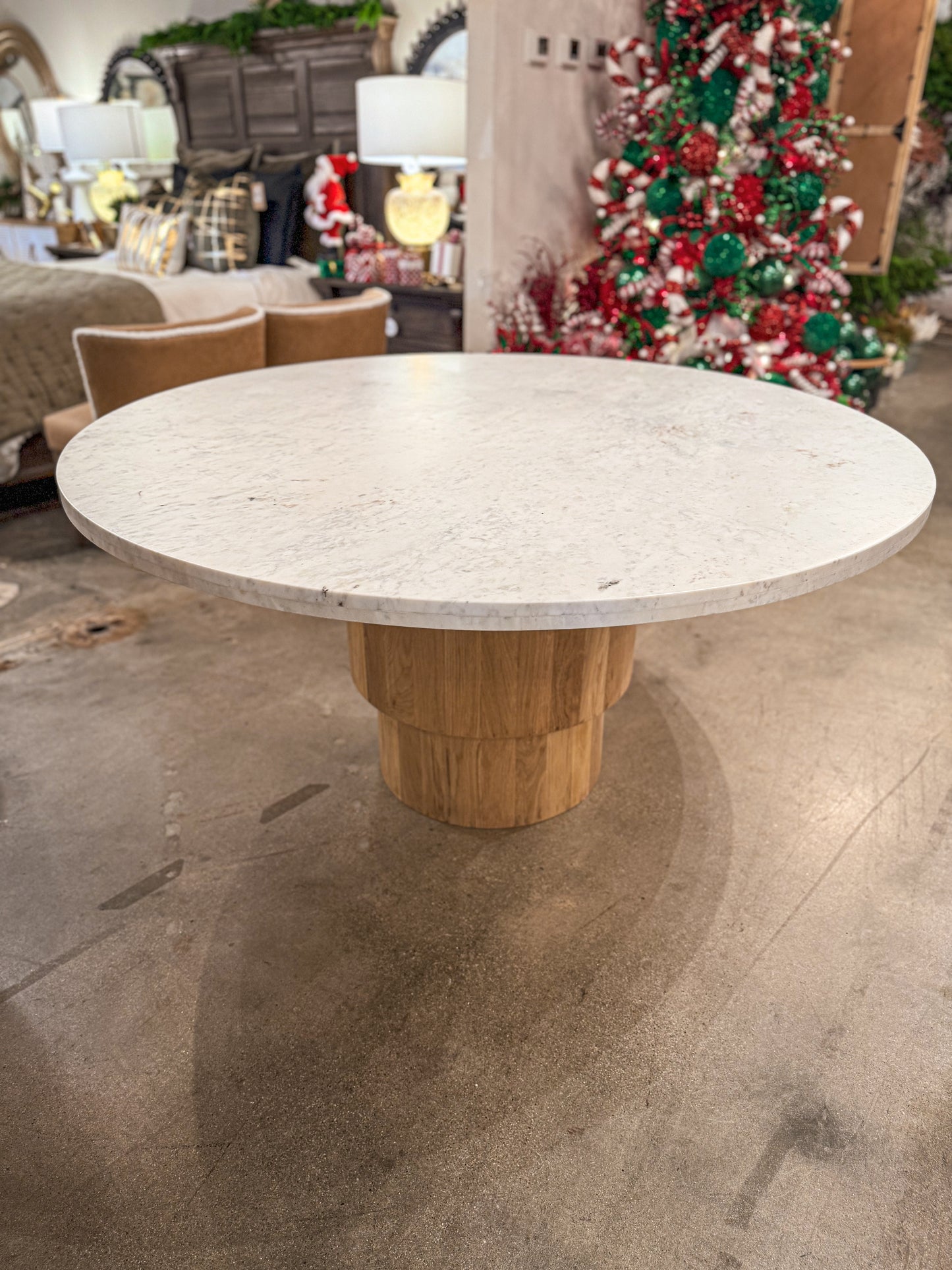 Mariah Round Dining Table, 60"