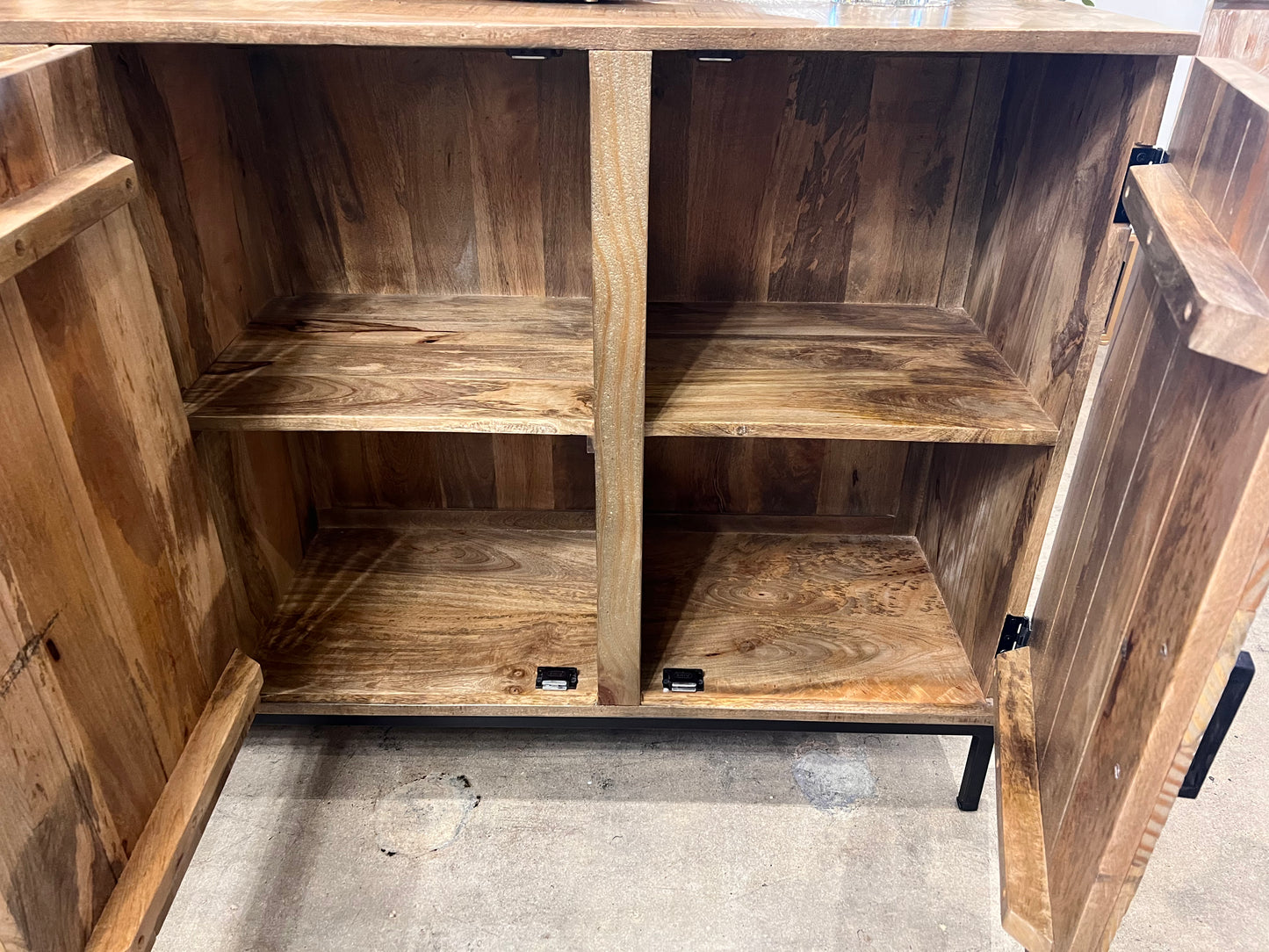 Presley Solid Mango Wood Console Cabinet (Natural)