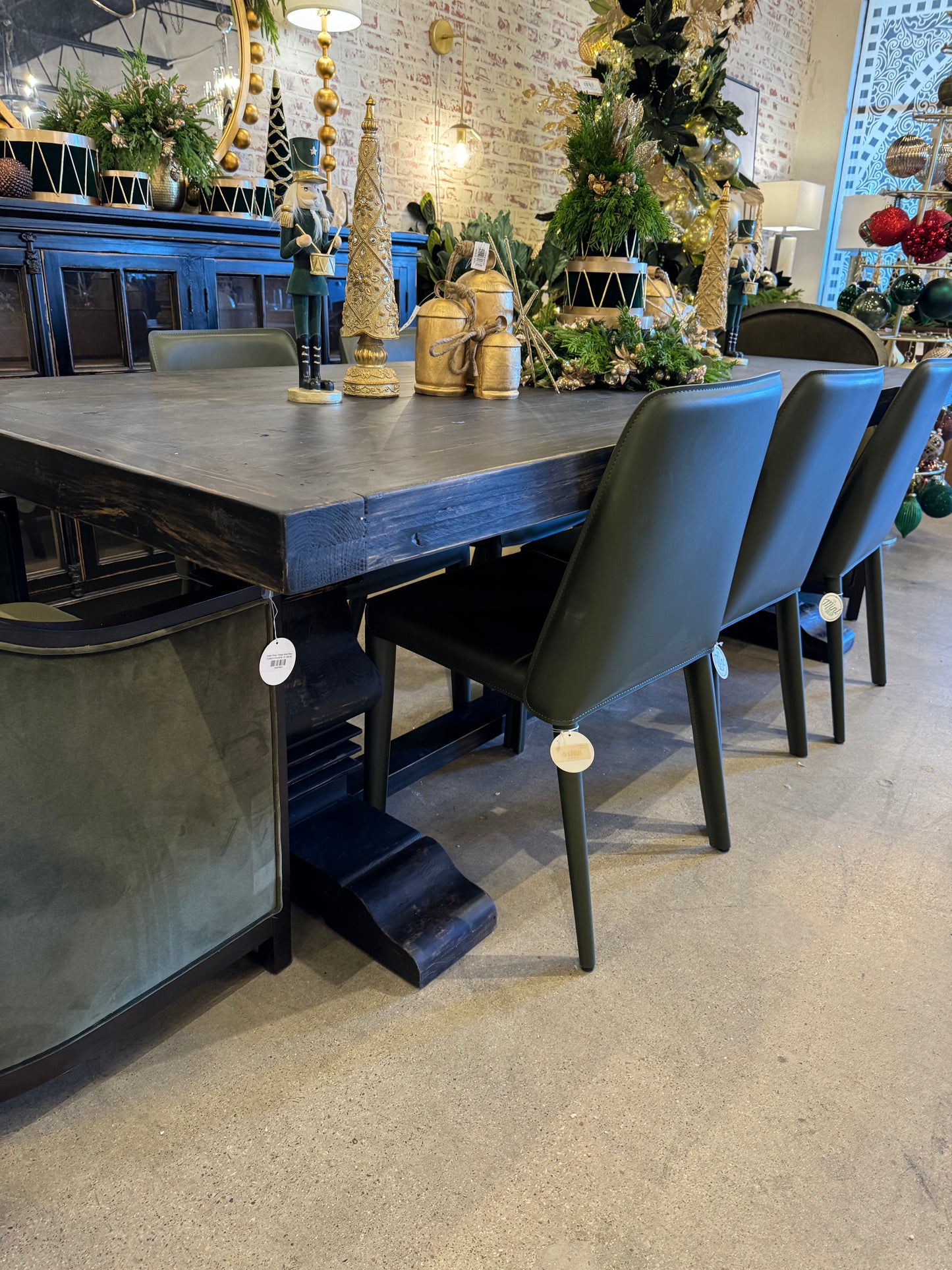 Elliot 10β Solid Elm Dining Table (Black)