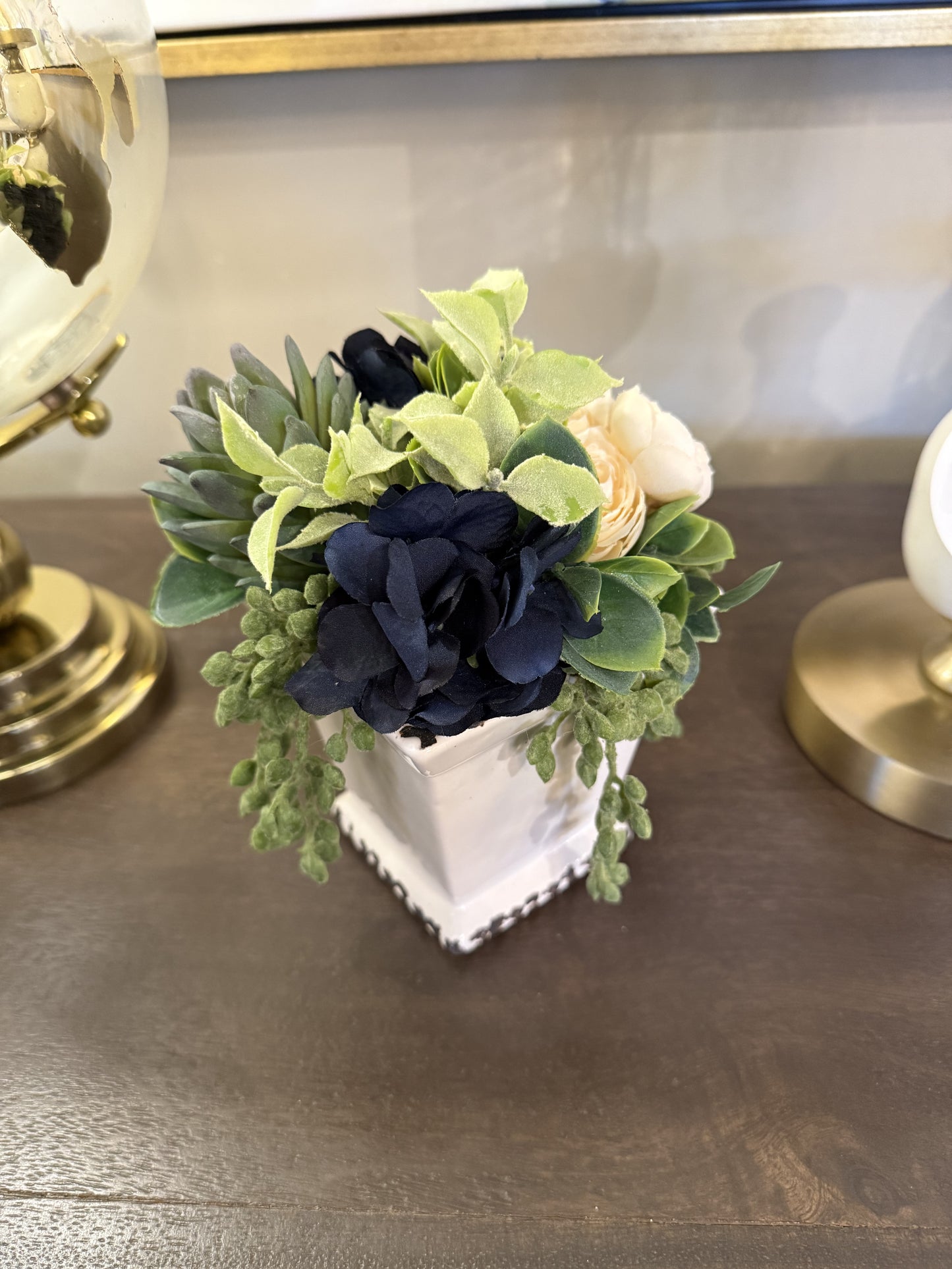 Navy Hydrangea Sit Around