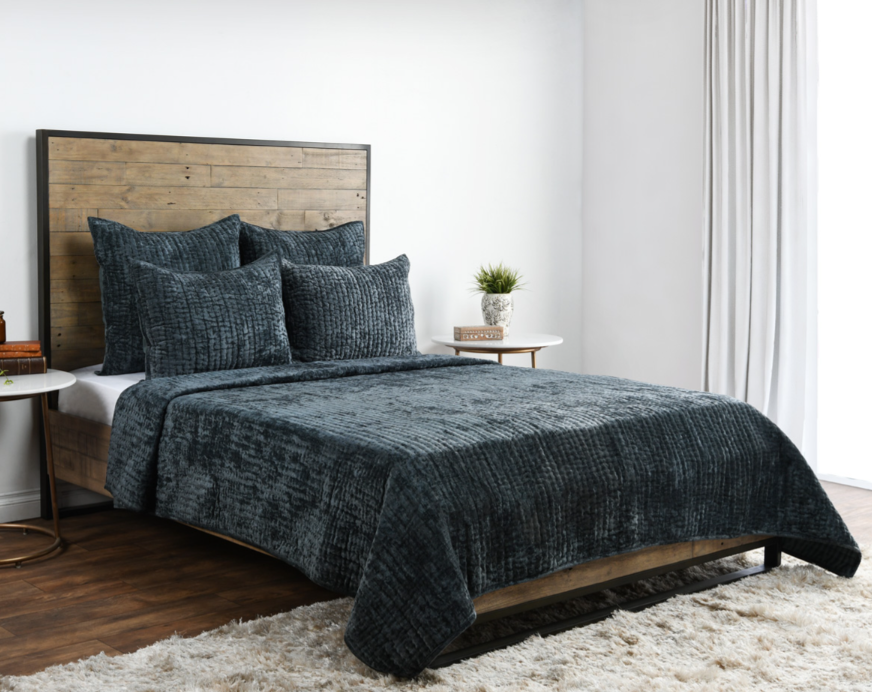 Bari Bay Blue/Green King Quilt, Velvet