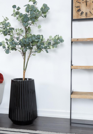 Black Floor Vase (Various Sizes)