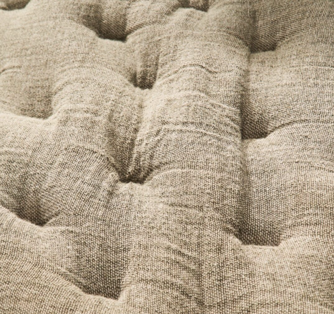 Dalton Quilt King, Laurel