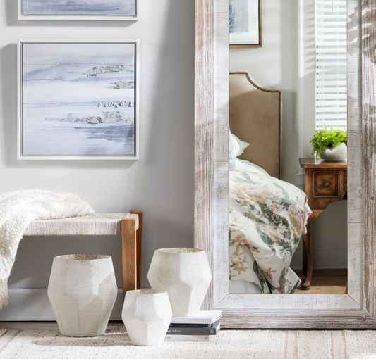 Medallion Glass Vase (Various Sizes)