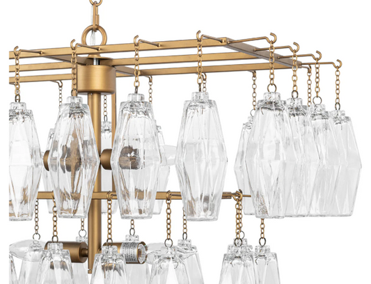 Tessa Chandelier, Gold