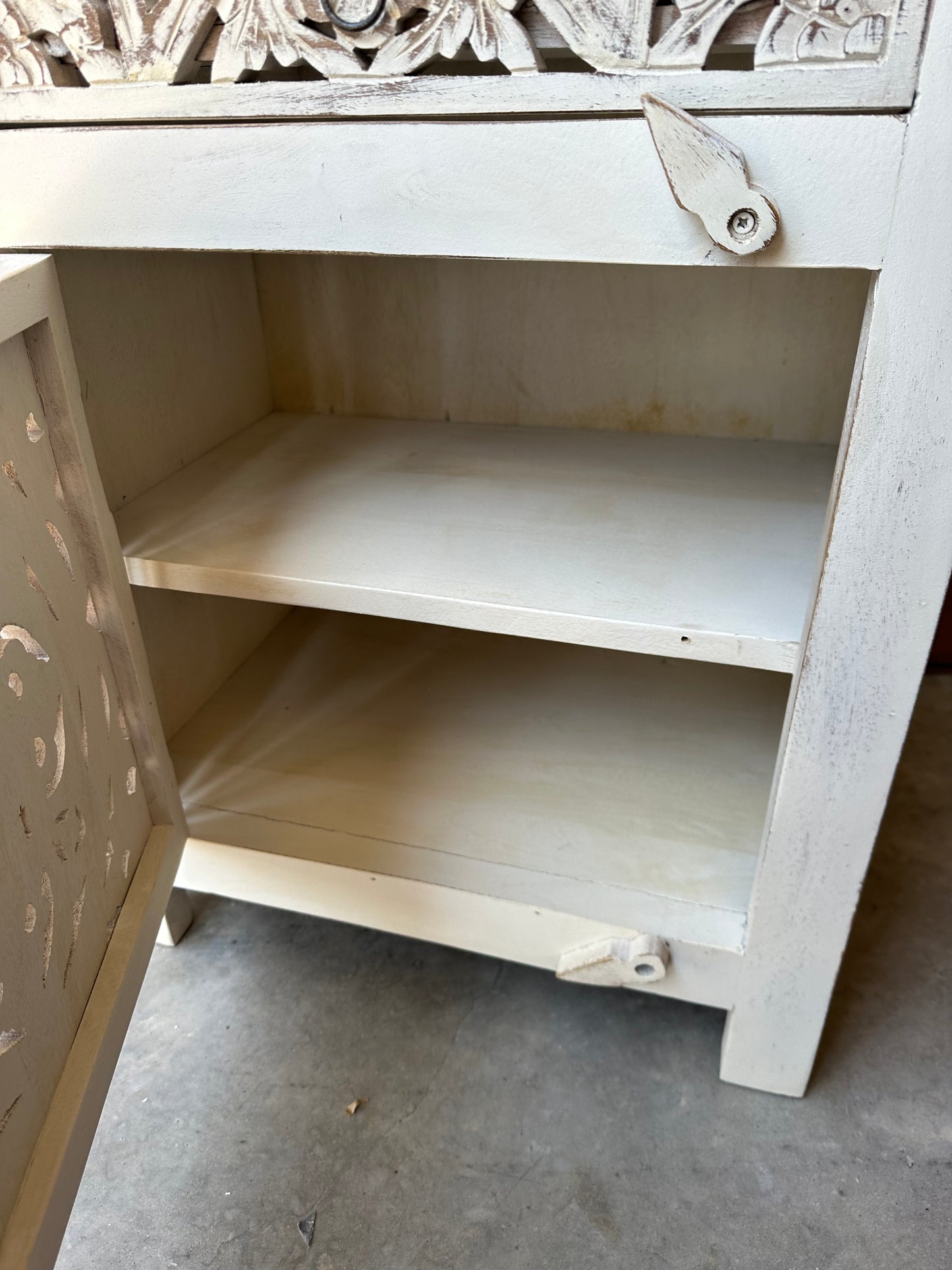 Hand Carved Mango Chest/Nightstand