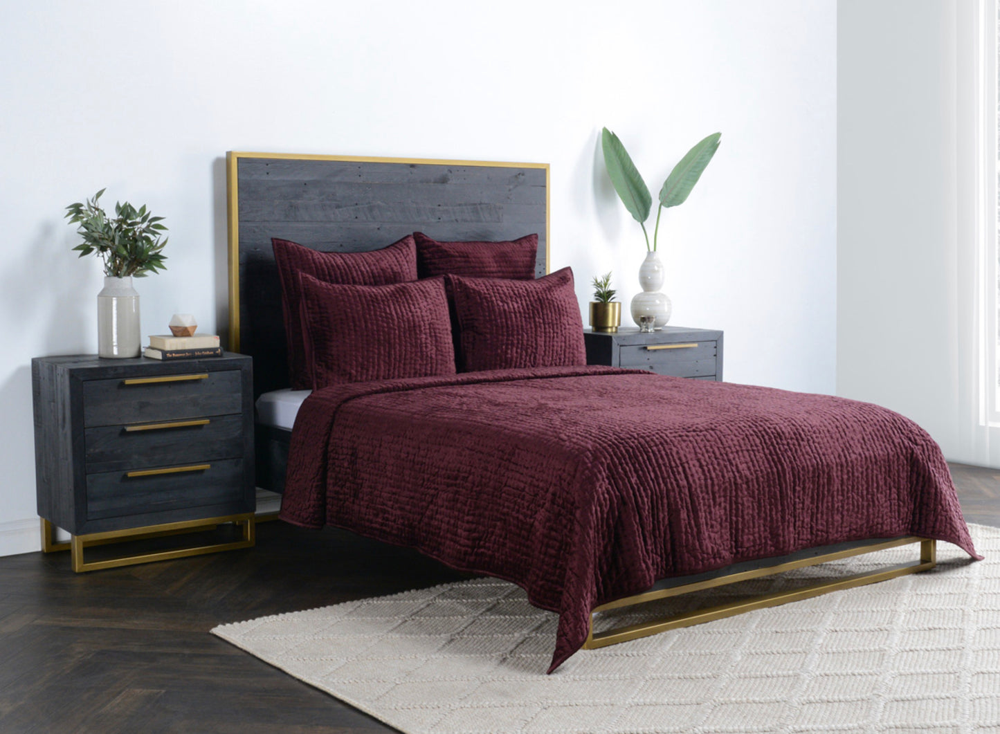 Bari Port 4 Piece King Quilt Set, Velvet