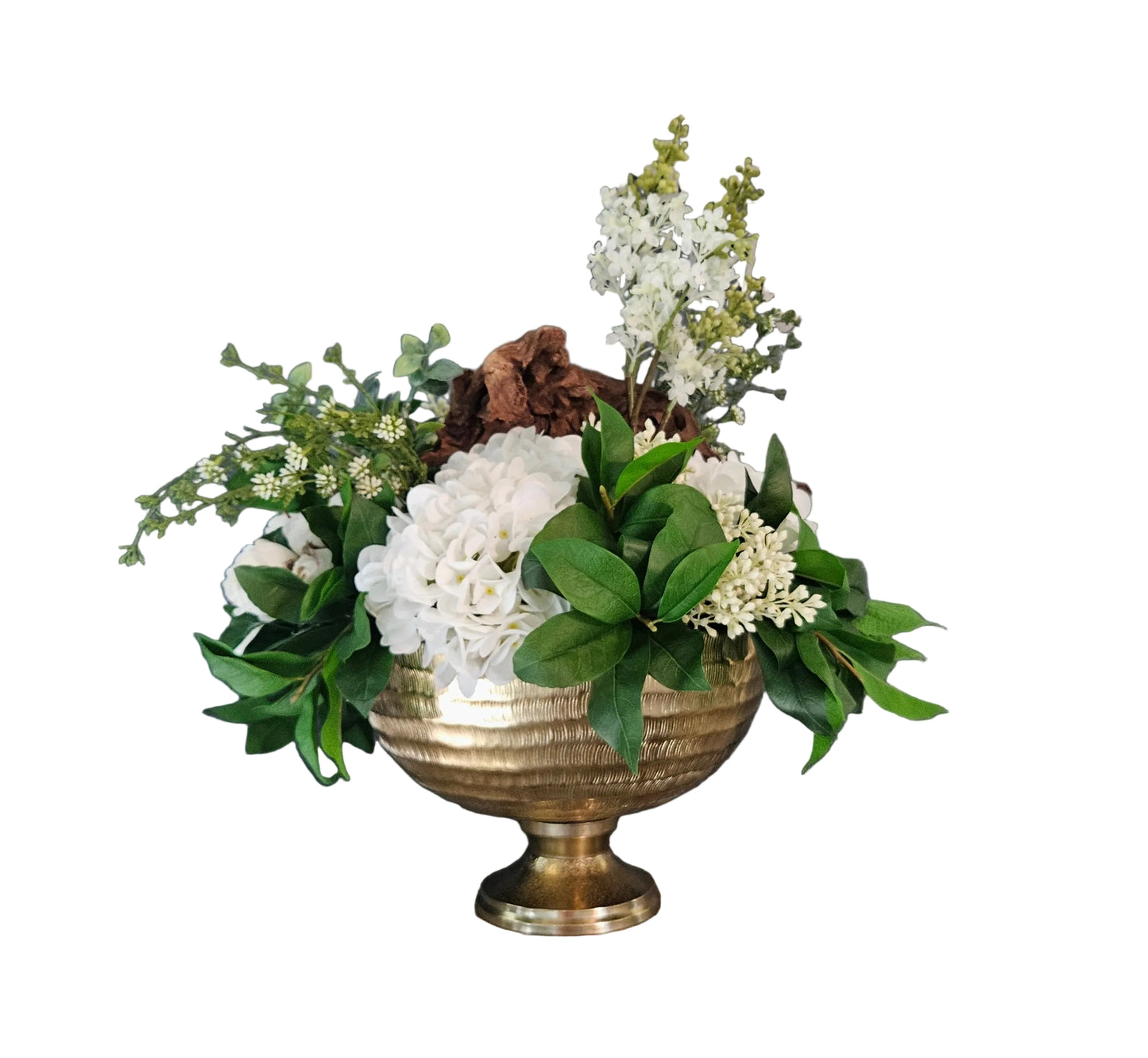 Cream Centerpiece With Driftwood