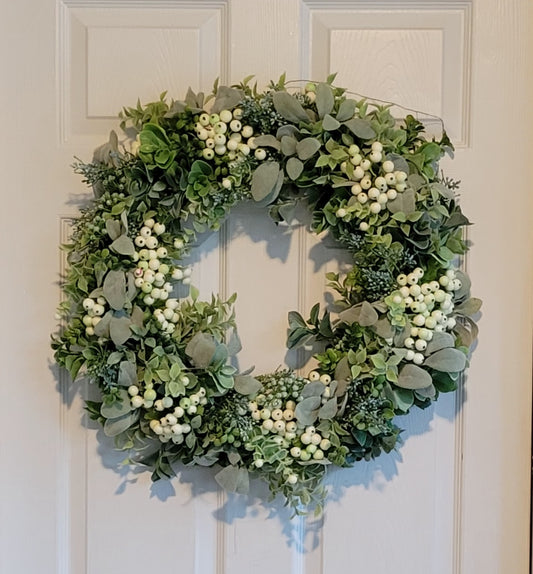 24" Everyday Wreath With Lamb's Ear