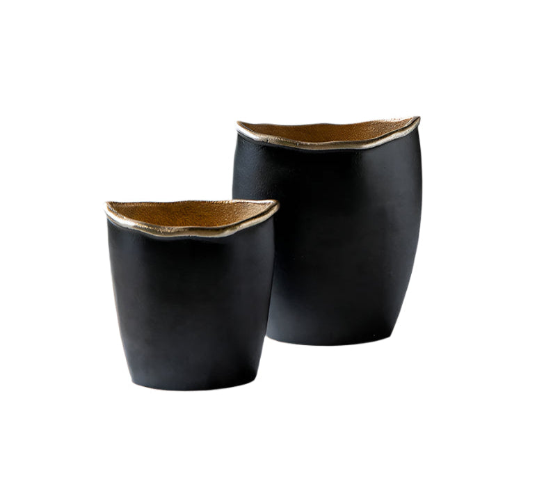Curved Rim Black and Gold Vase (Various Sizes)