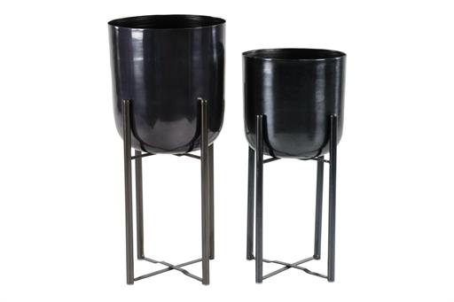 Cosmopolitan Black Metal Planters (Various Sizes)