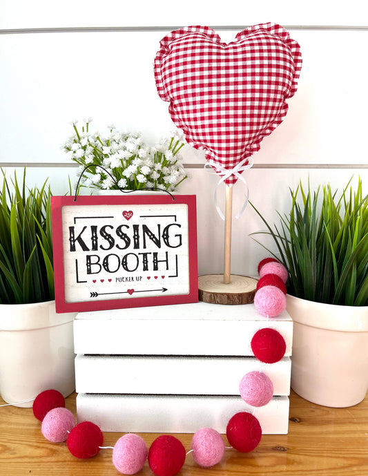 Valentine Heart Red Gingham Tree