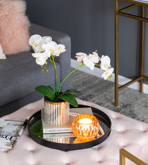 Amber Round Embossed Candleholder