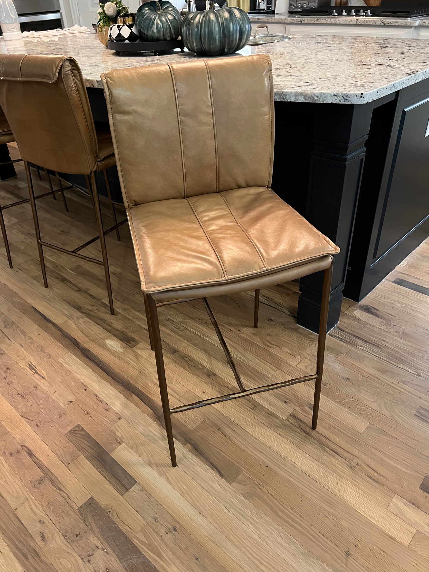 Mayor Counter Stool, Camel