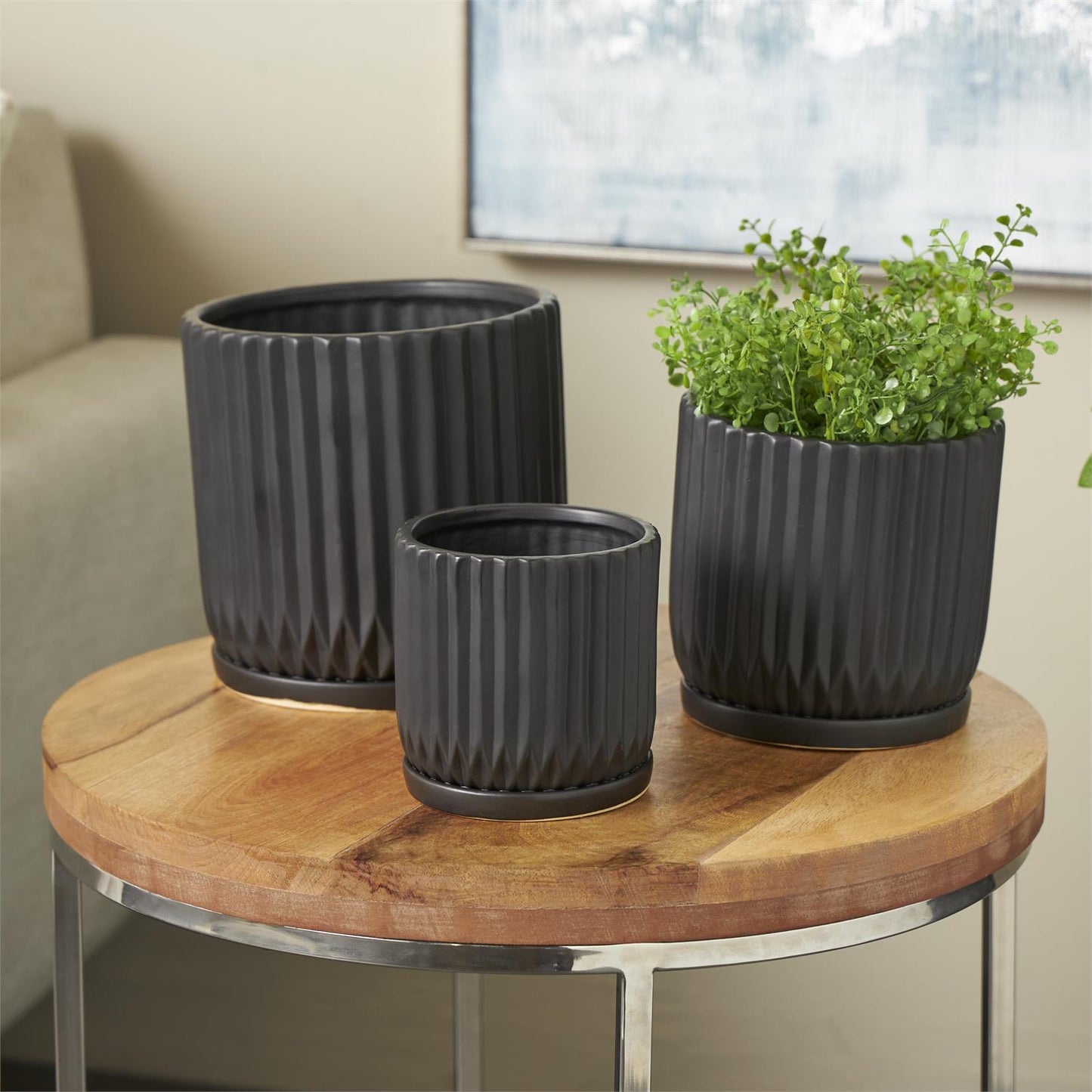 Set of 3 Black Ribbed Planter w/ Saucer