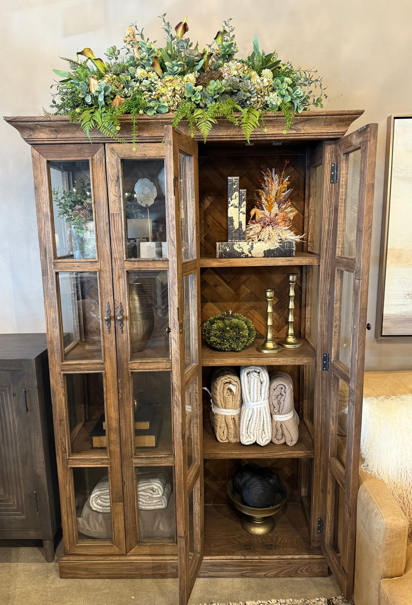 Gavin Display Cabinet, Natural
