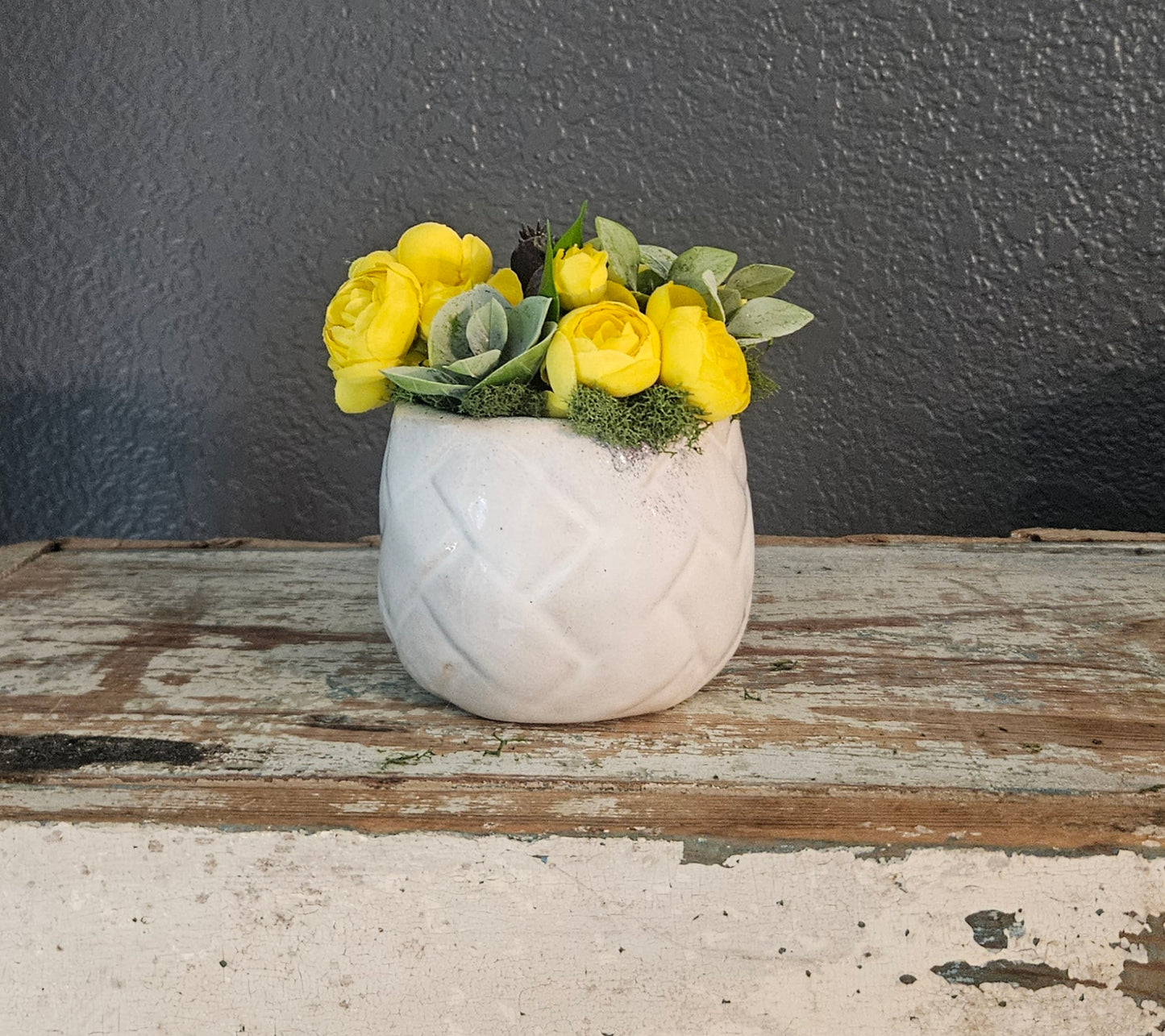 Yellow Ranunculus Sit Around