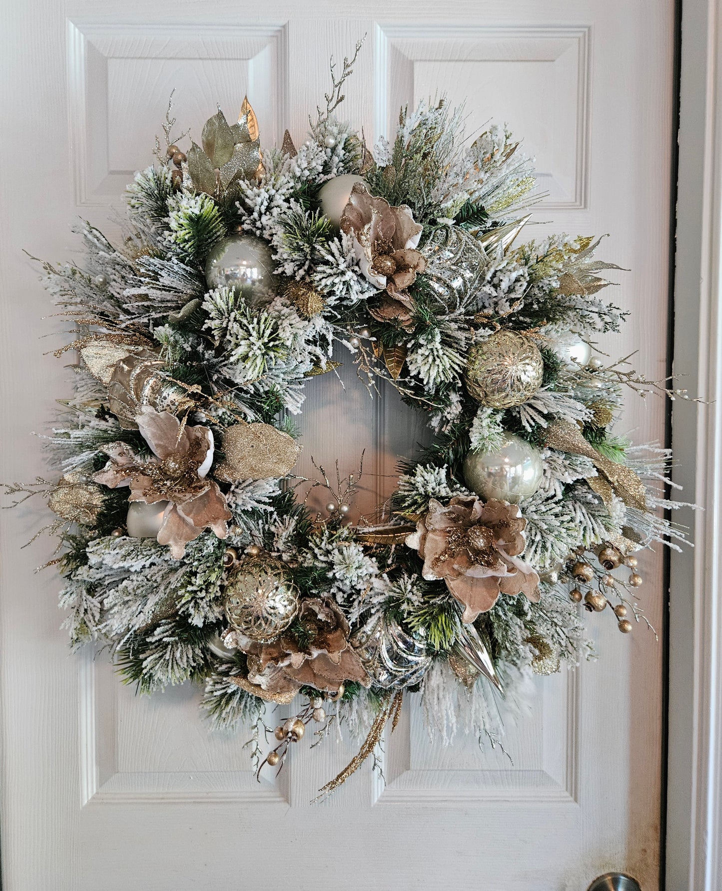 Champagne Gold Christmas Wreath