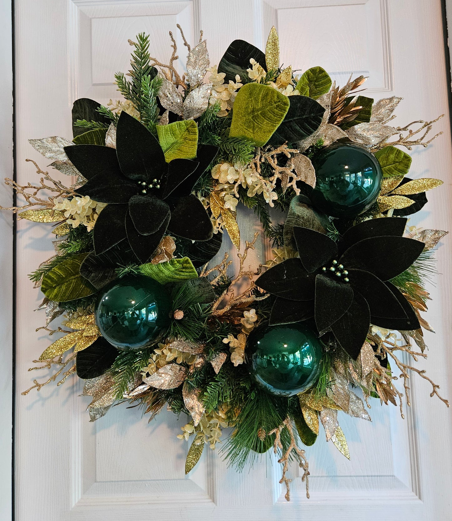 Green And Gold Wreath With Green Magnolia Leaves