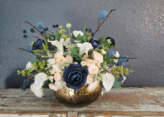 Navy And Cream Centerpiece