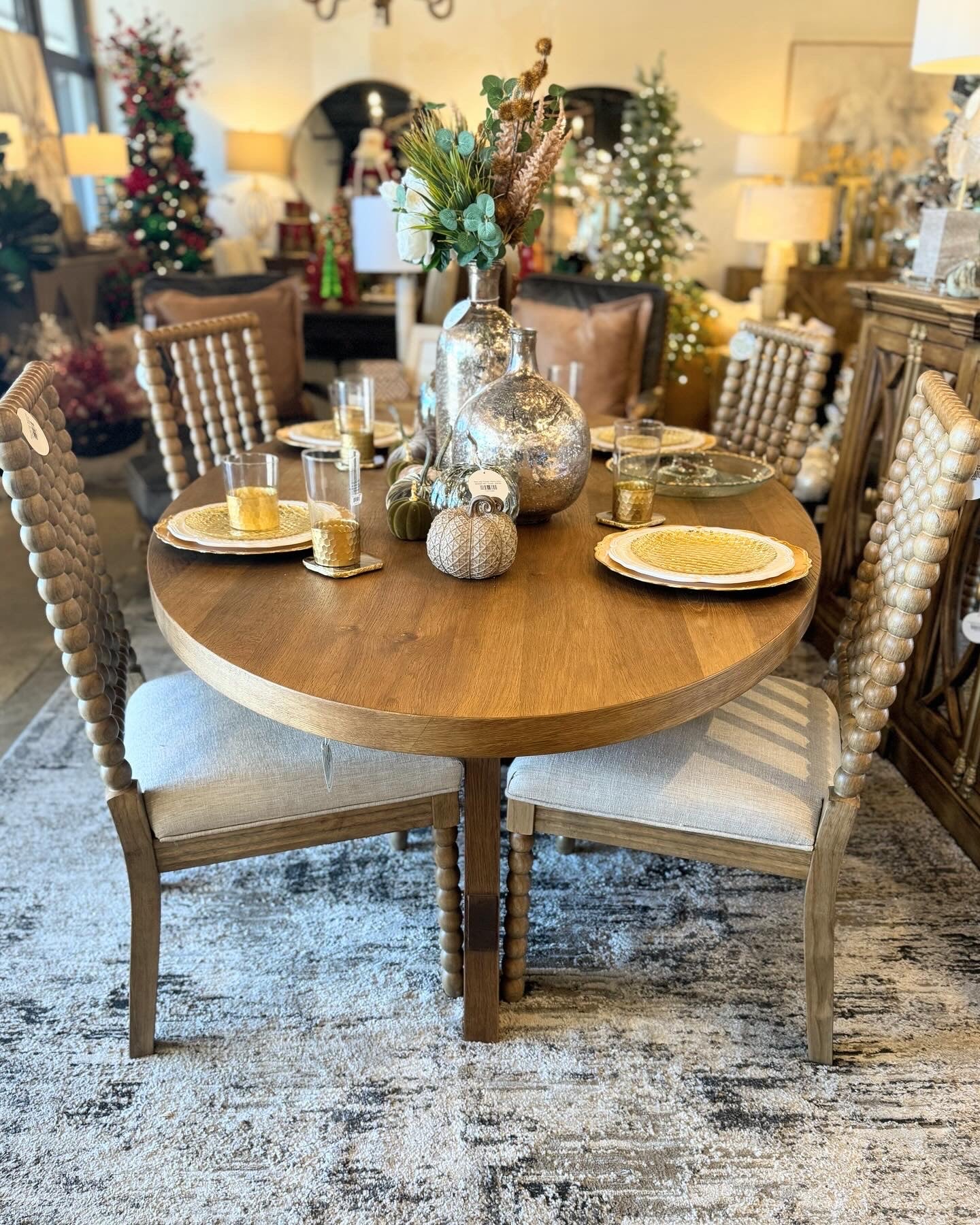 Santa Barbara 80" Oval Dining Table