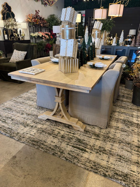 Kellen Dining Table
