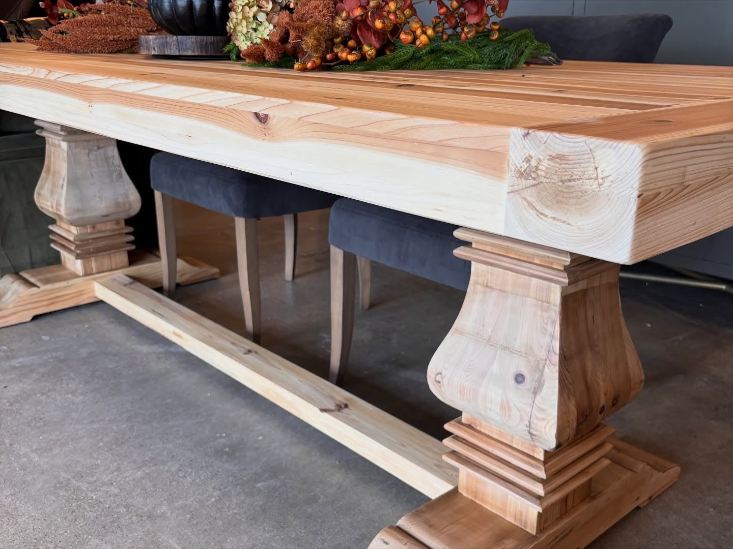 Elliot 8' Solid Elm Dining Table (Natural)