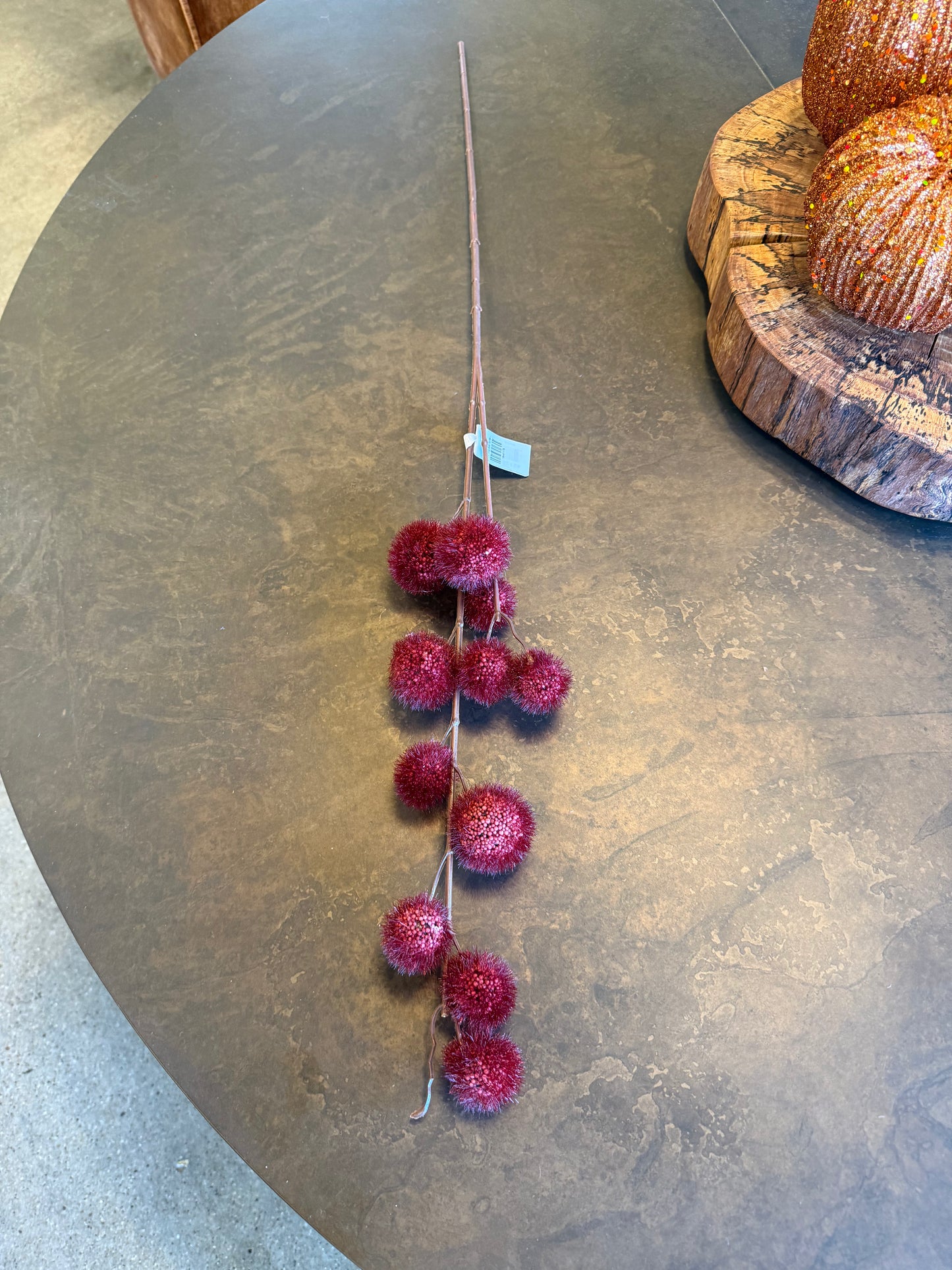 33" Billy Ball Spray, Dark Burgundy