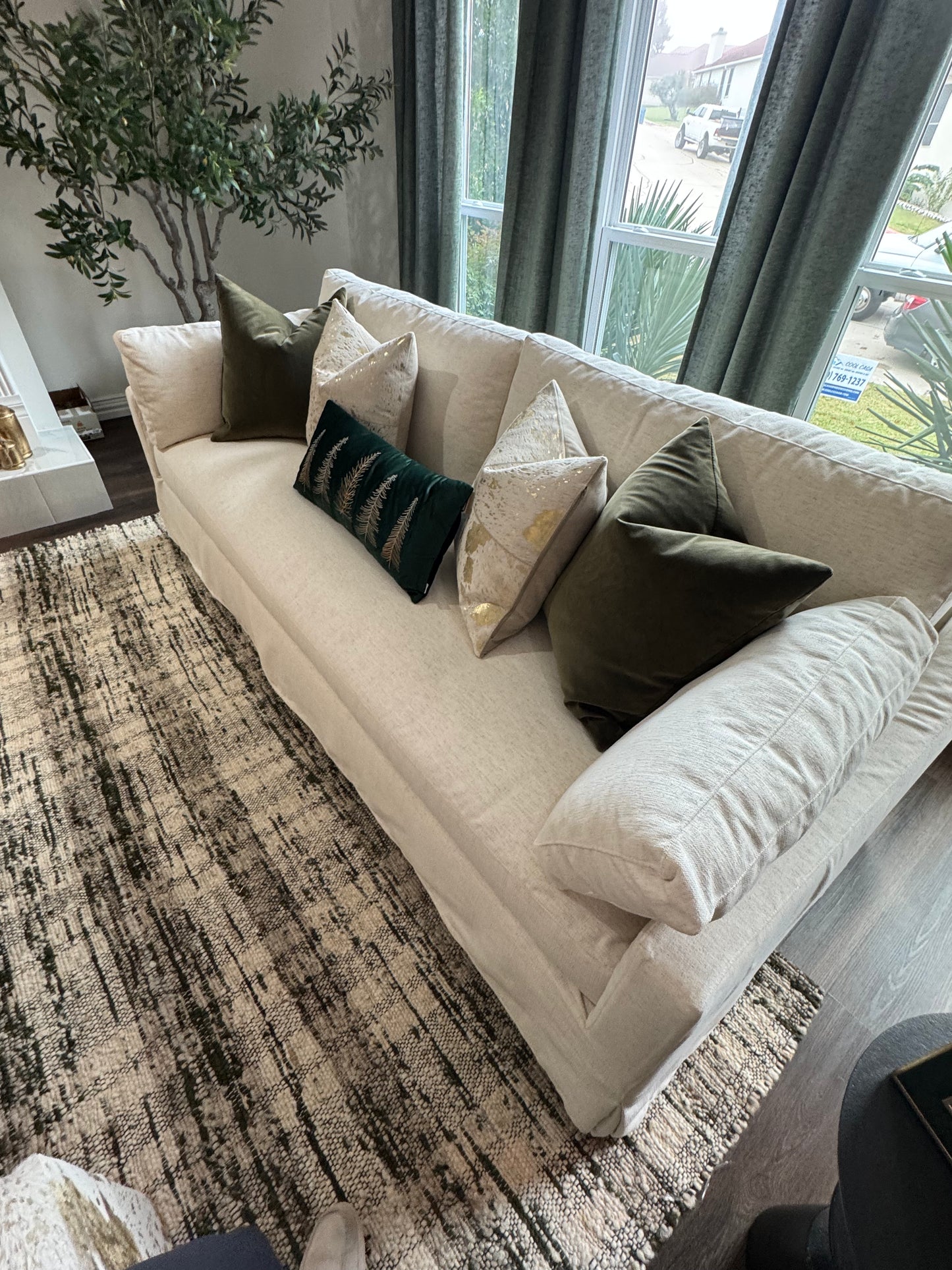 Montclair Sofa 76”