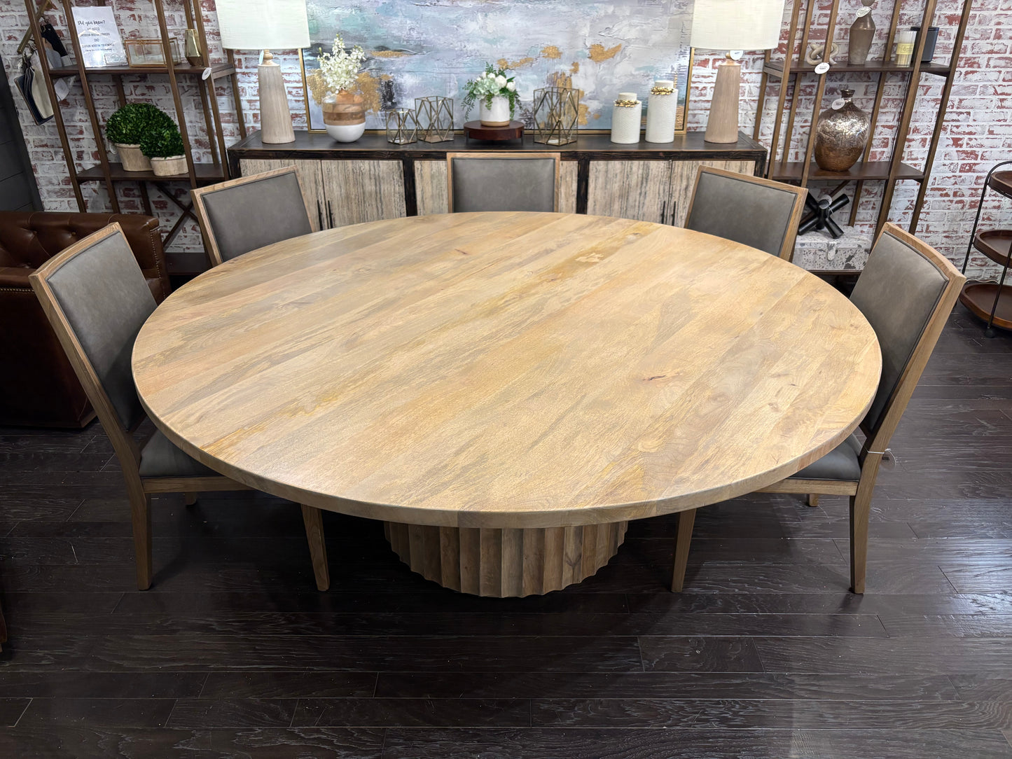 Riverside 78" Round Dining Table, Light Tobacco