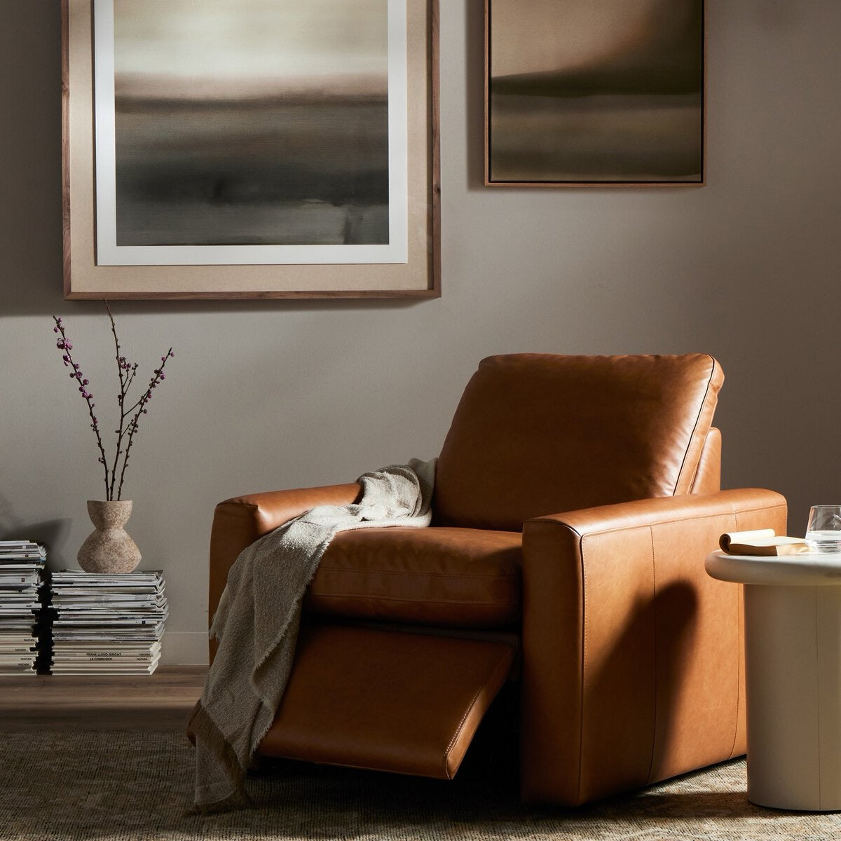 Tillery Modern Recliner, Butterscotch