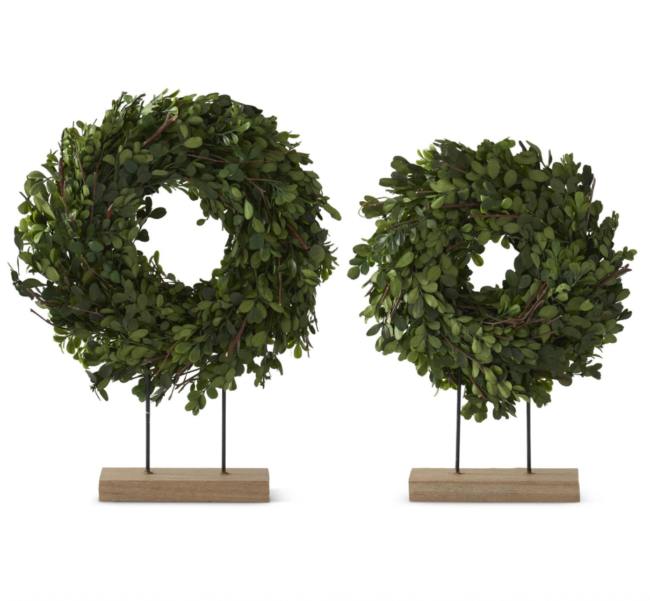 Preserved Boxwood Wreaths on Spindle (Various Sizes)