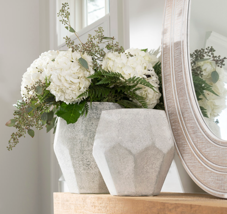 Medallion Glass Vase (Various Sizes)