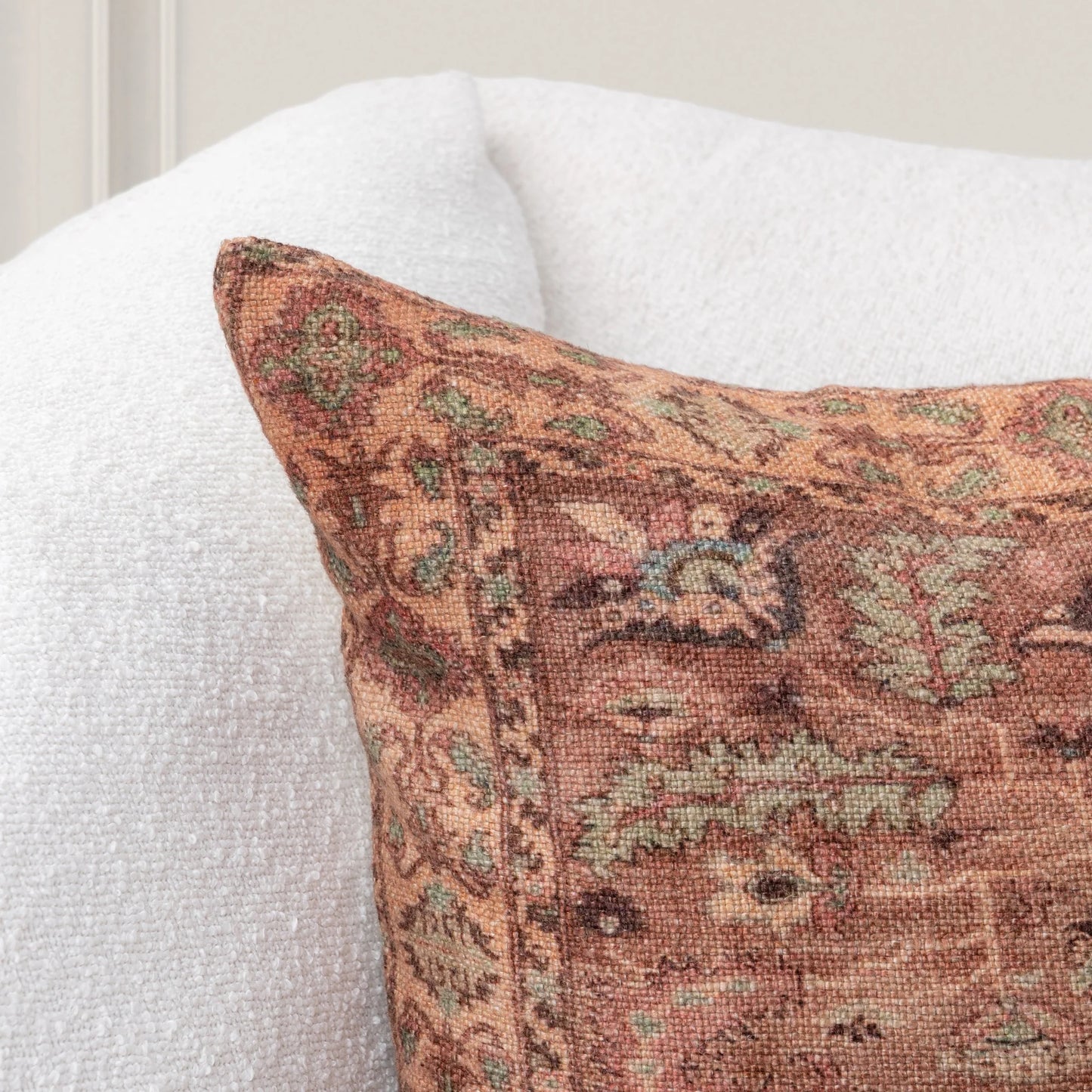 Medley Pillow 22x22
