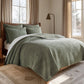 Green King Velvet Stitch Quilt Set