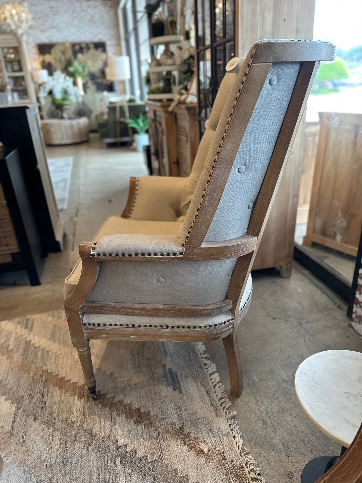 Jade Tufted Reading Chair
