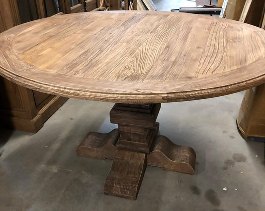Bellamy 55" Round Oak Dining Table