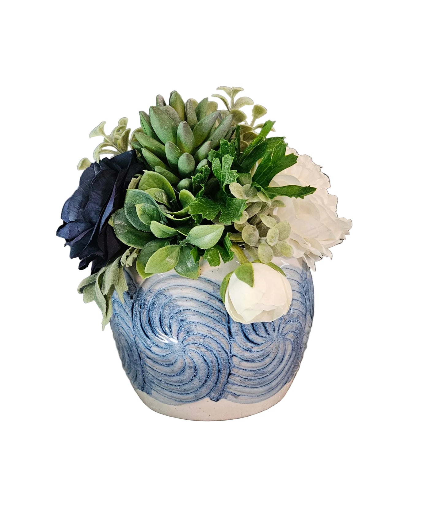 Succulent & Ranunculus Sit Around