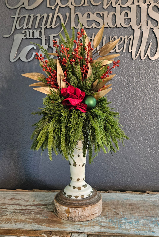 Christmas Candle Topper With Gold Eucalyptus