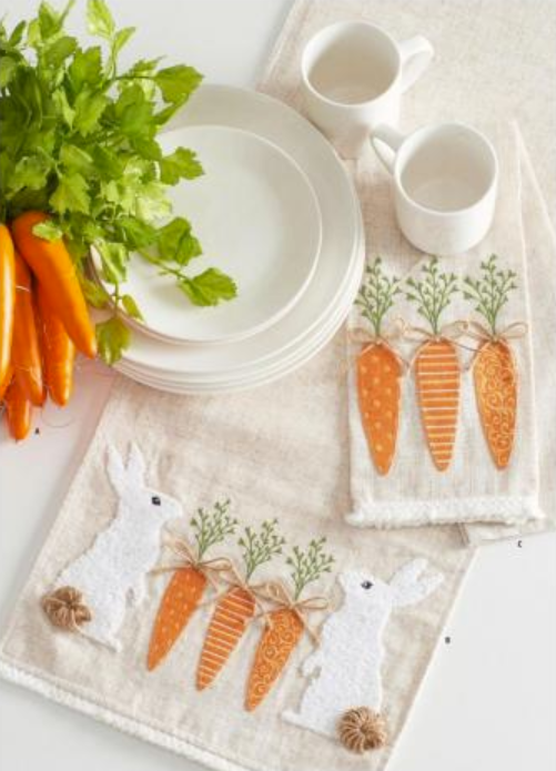 Applique Carrot Table Runner
