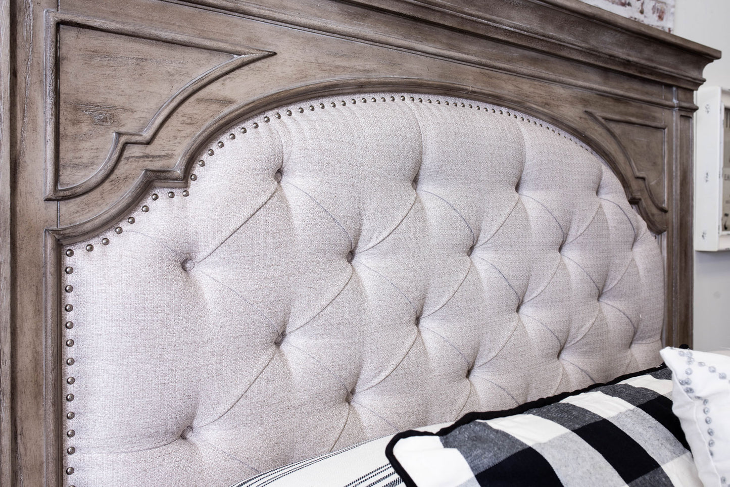 Highland Park Bed